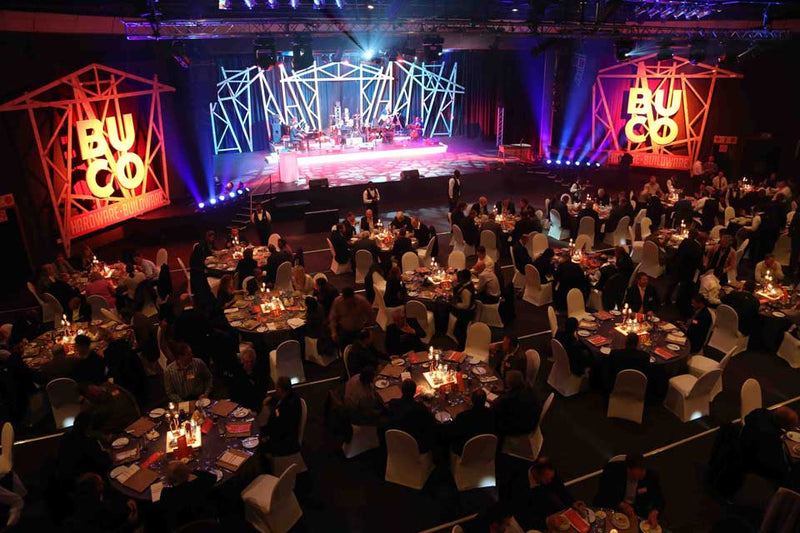 What Are the Key Benefits of Using Gobo Projectors in Event Planning?